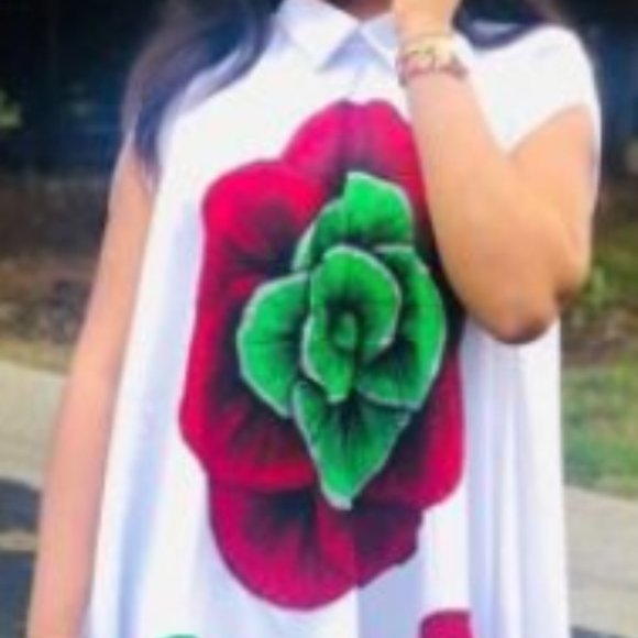 BIG FLOWER SHORT SLEEVE SWING MIDI DRESS - Picture 3 of 5